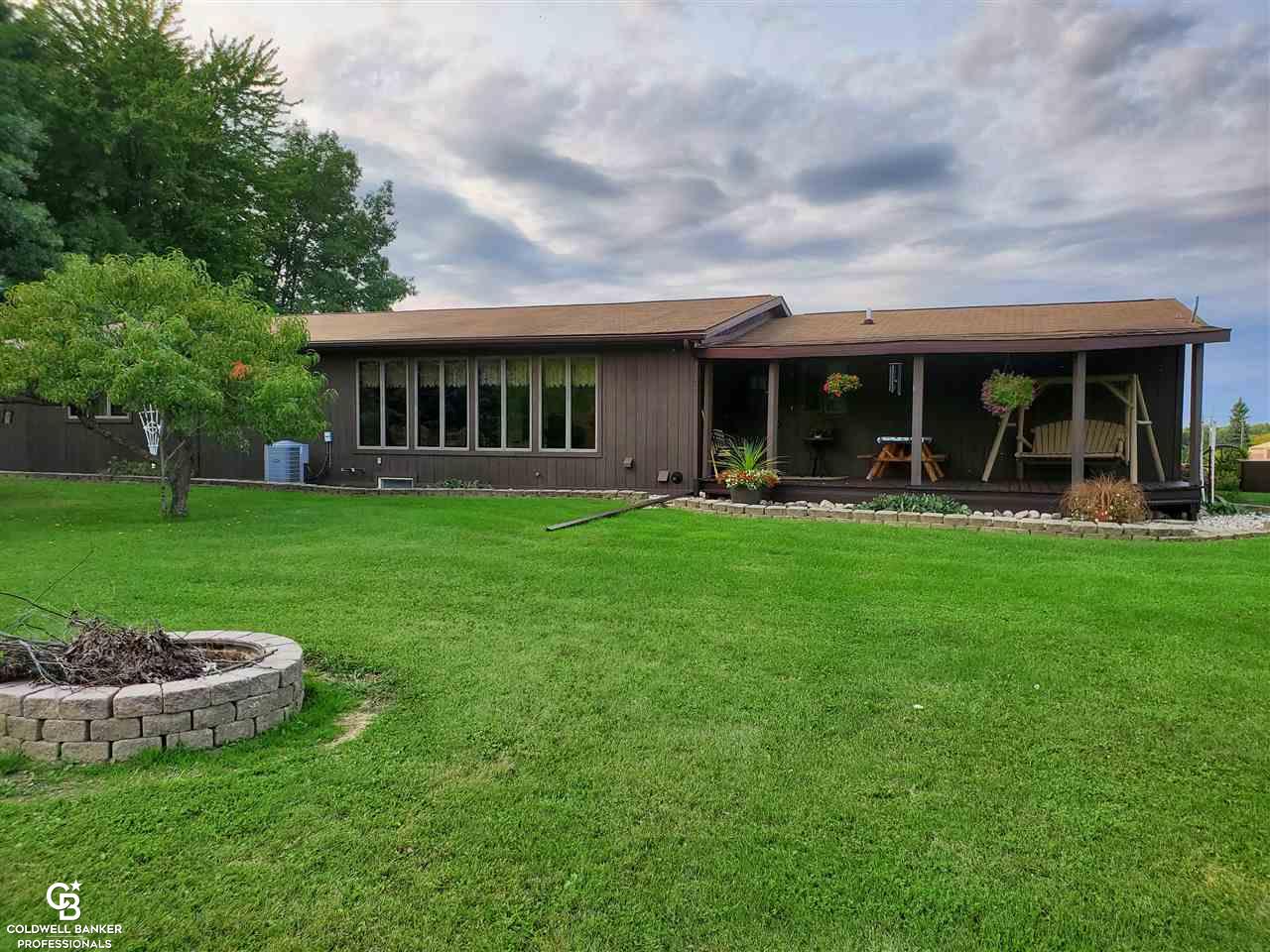 12295 Jeddo Road Yale, MI 48097 - Photo 5 of 39