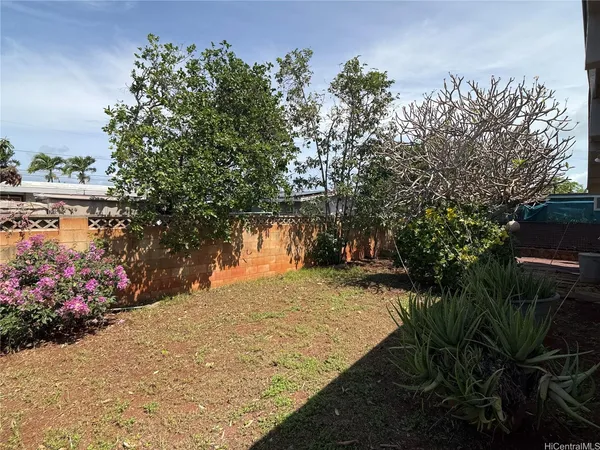 $3,600 | 91-1058 Hanaloa Street, Ewa Beach, HI 96706