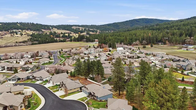 $999,999 | 4317 South Bernson Lane, Spokane, WA 99223