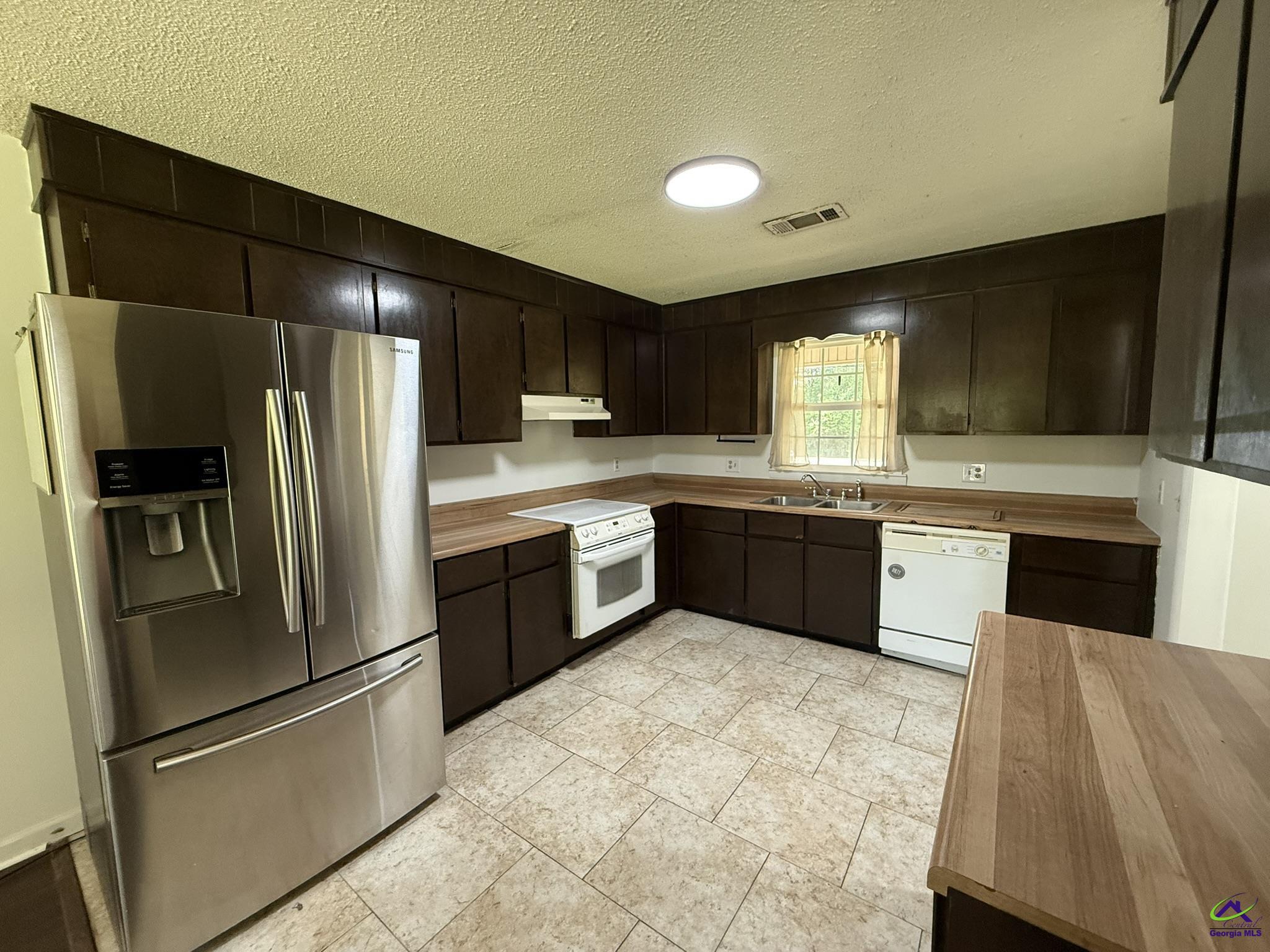 1710 Macon Road Perry, GA 31069 - Photo 6 of 21