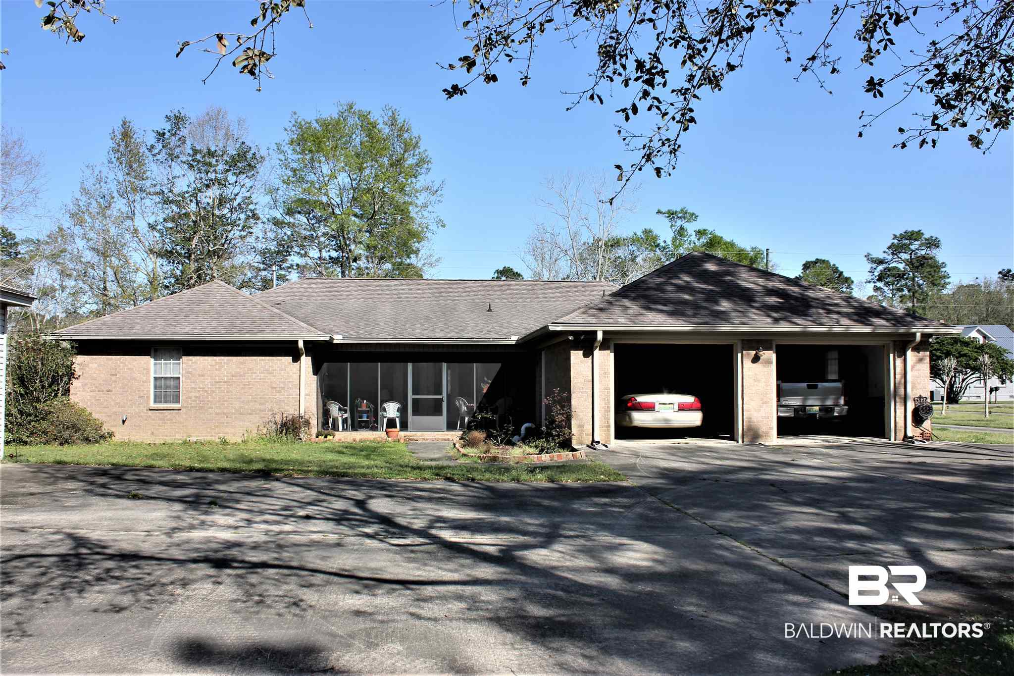 1071 North Oak Street Loxley, AL 36551 - Photo 2 of 25 Back
