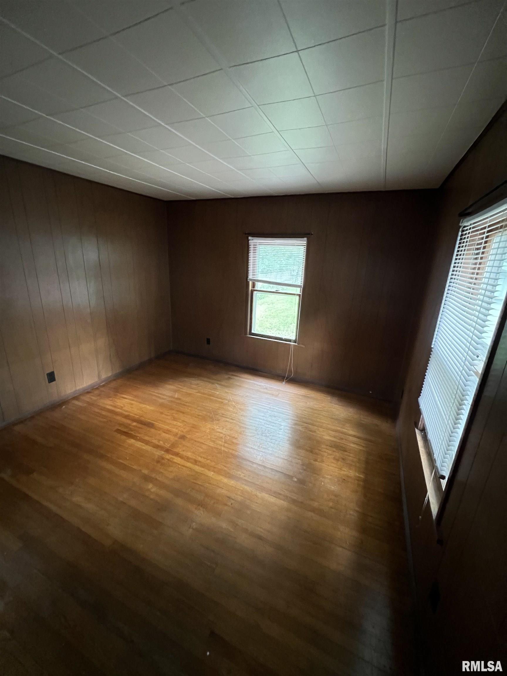 1306 East Lenox Avenue Springfield, IL 62703 - Photo 8 of 33
