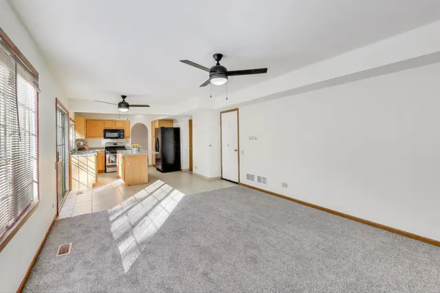 $369,900 | 1532 Golden Oaks Parkway, Aurora, IL 60506