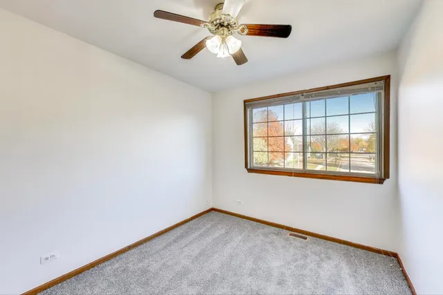 $369,900 | 1532 Golden Oaks Parkway, Aurora, IL 60506