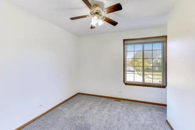 $369,900 | 1532 Golden Oaks Parkway, Aurora, IL 60506