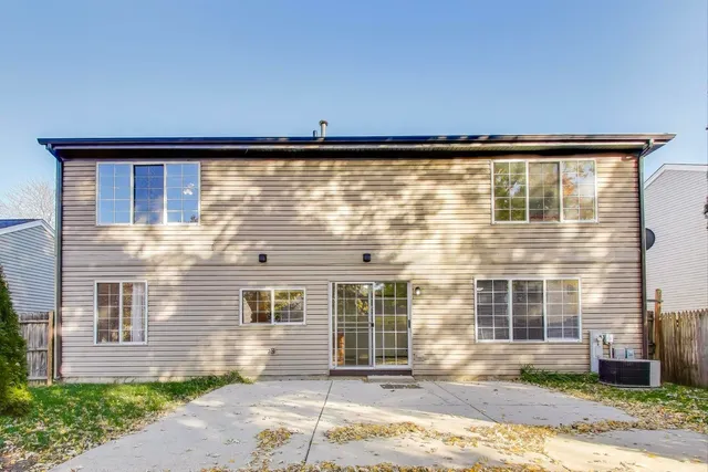 $369,900 | 1532 Golden Oaks Parkway, Aurora, IL 60506