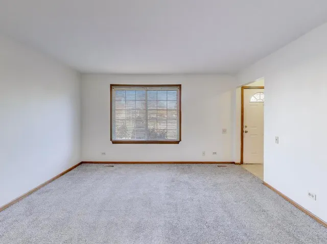 $369,900 | 1532 Golden Oaks Parkway, Aurora, IL 60506