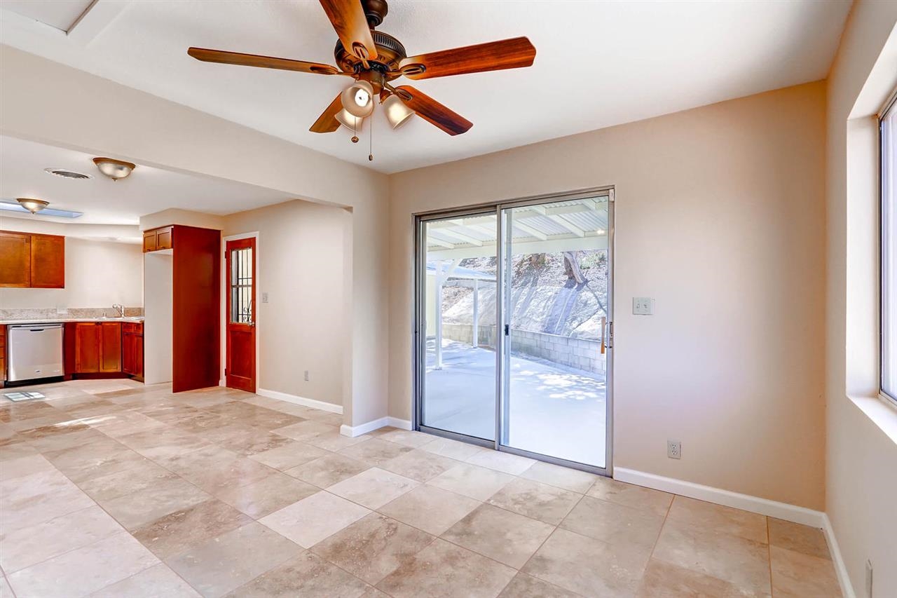 12062 Old Pomerado Road Poway, CA 92064 - Photo 6 of 21