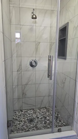 $1,850 | 667 Broadway, Unit 1, Bayonne, NJ 07002