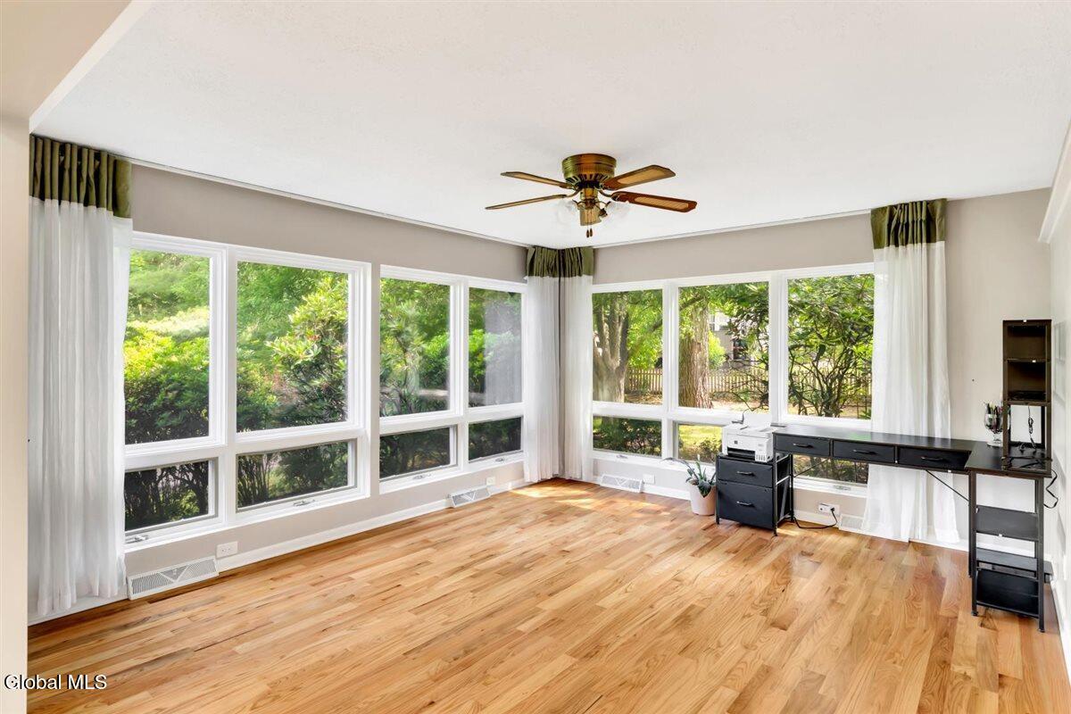 758 Feura Bush Road Bethlehem, NY 12054 - Photo 32 of 73 32-758 Feura Bush Rd-35