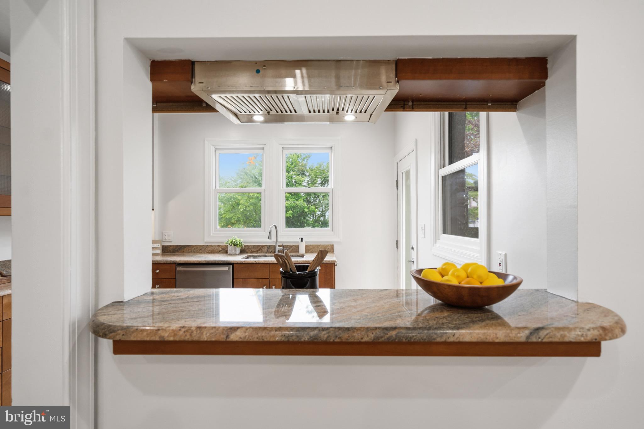 5018 3rd Street Northwest Washington, DC 20011 - Photo 20 of 55