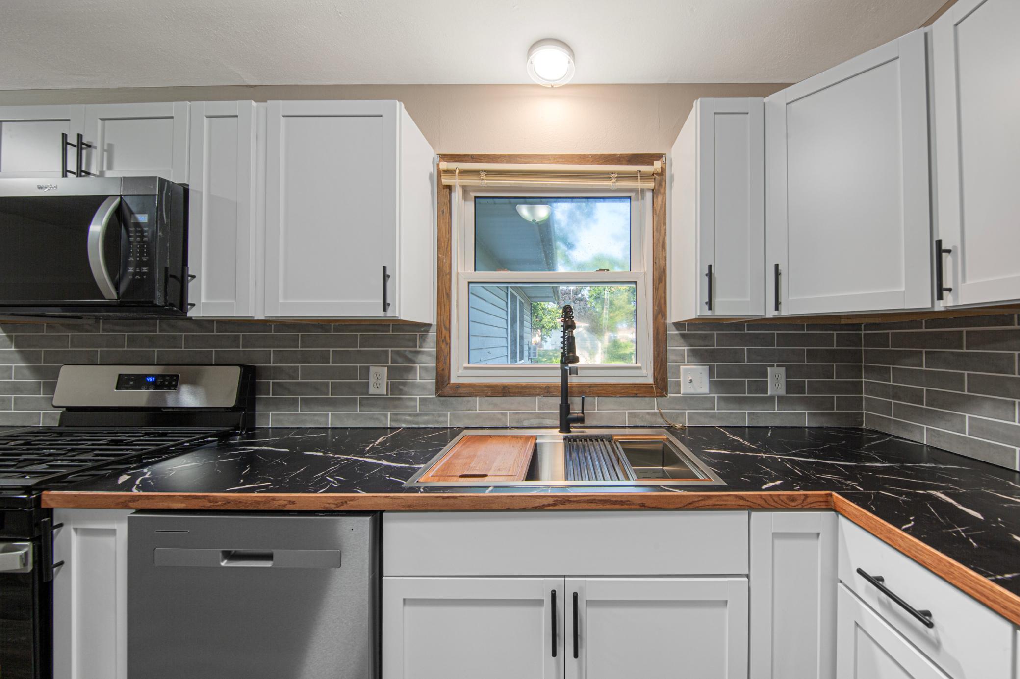 1209 7th Street Southeast Waseca, MN 56093 - Photo 17 of 35 Gallery Image 17