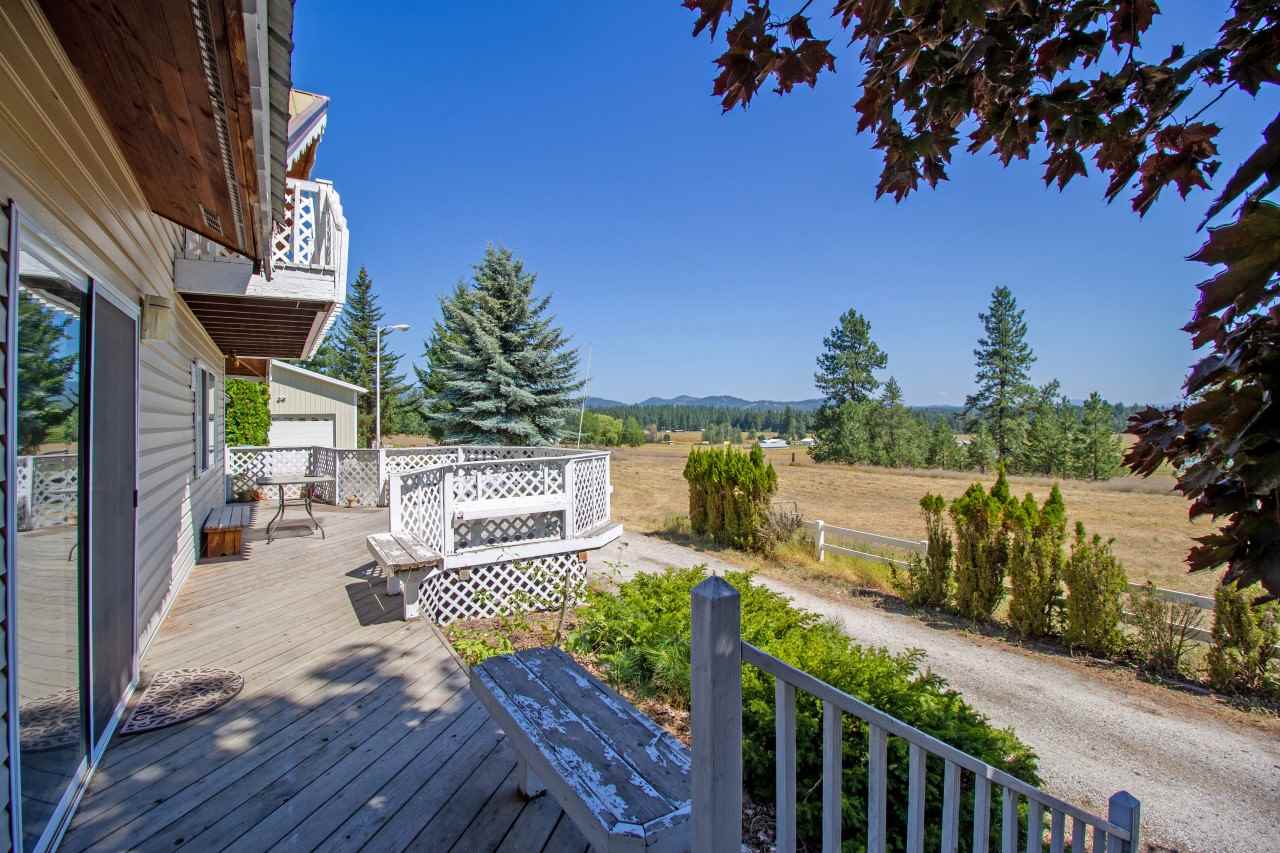 7910 West Valley Road Clayton, WA 99110 - Photo 2 of 46