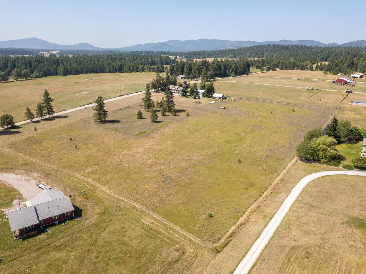 7910 West Valley Road Clayton, WA 99110 - Photo 37 of 46