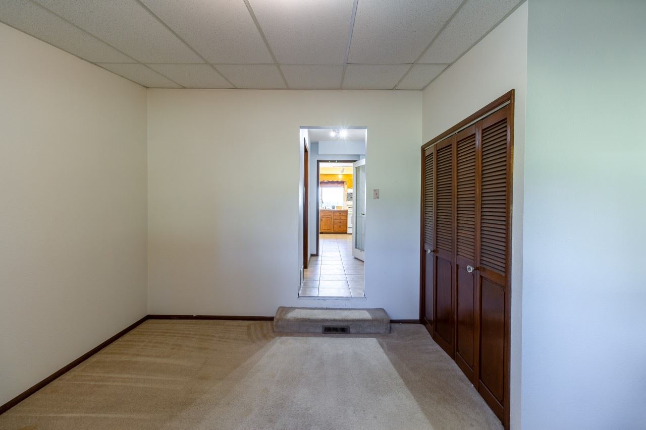 7910 West Valley Road Clayton, WA 99110 - Photo 7 of 46