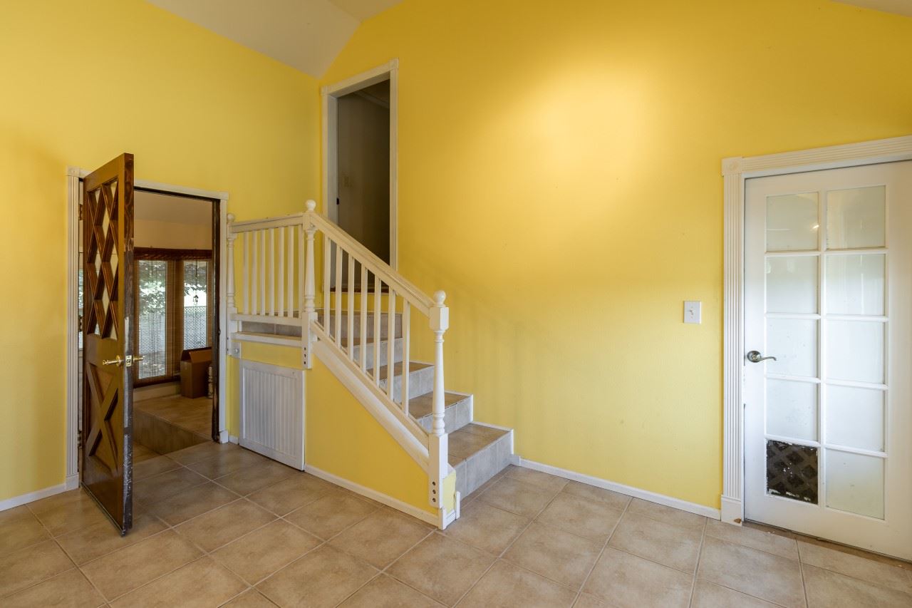 7910 West Valley Road Clayton, WA 99110 - Photo 8 of 46