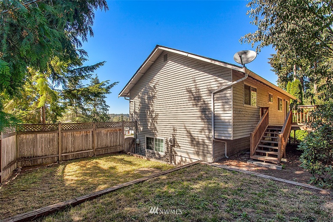19733 24th Drive Southeast Bothell, WA 98012 - Photo 12 of 14 Gallery Image 12