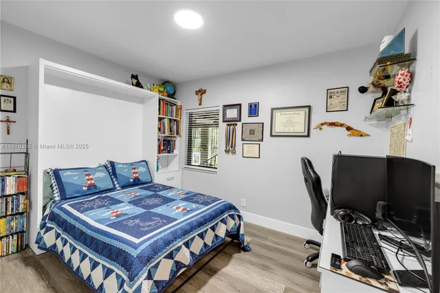 $1,175,000 | 4325 Southwest 95th Avenue, Miami, FL 33165