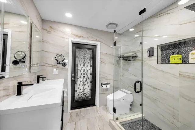 $1,175,000 | 4325 Southwest 95th Avenue, Miami, FL 33165