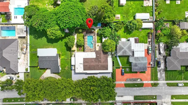 $1,175,000 | 4325 Southwest 95th Avenue, Miami, FL 33165