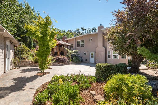 1109 Ladera Way Belmont, CA 94002 - Photo 8 of 29