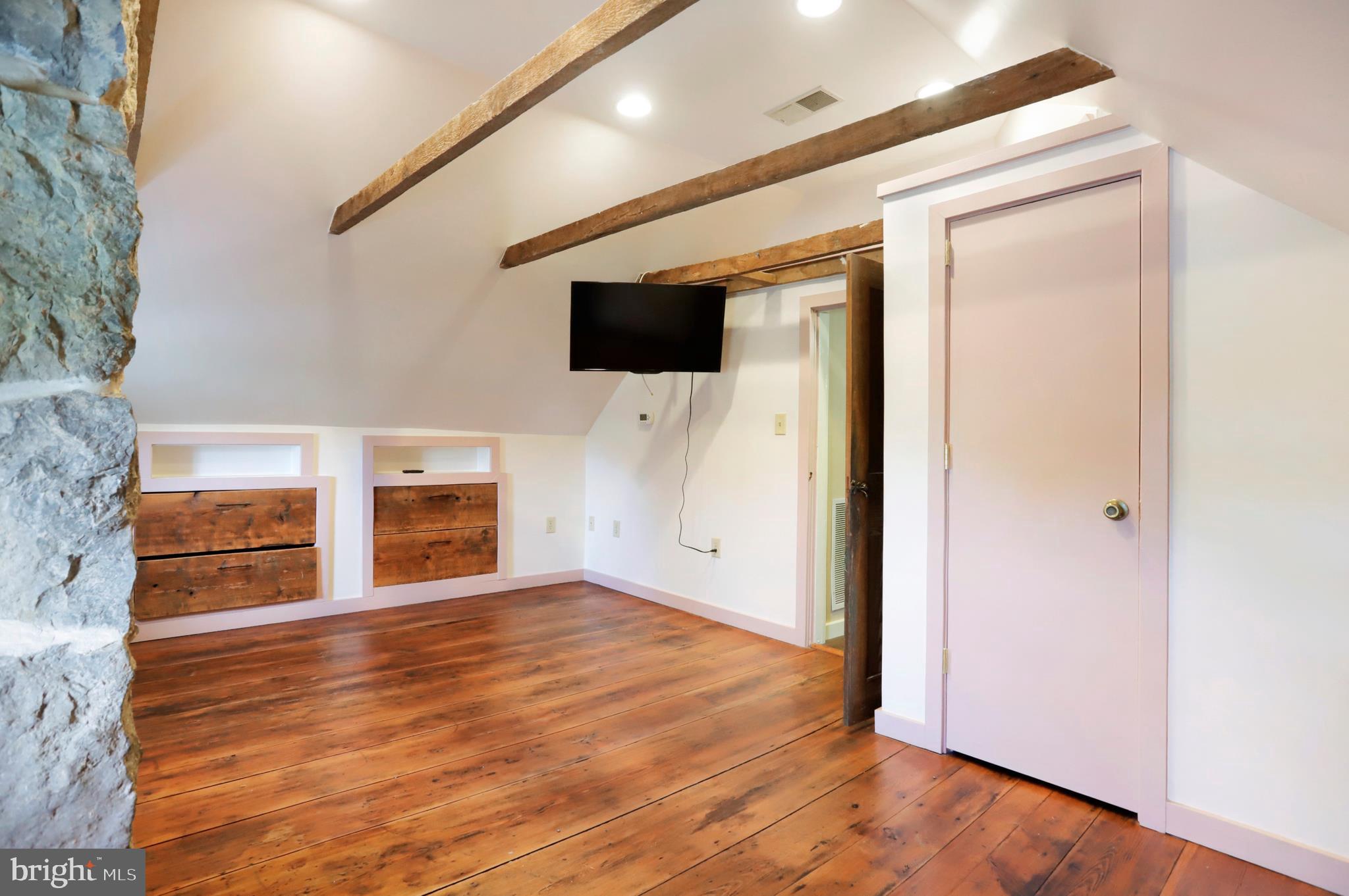 21175 San Mar Road Boonsboro, MD 21713 - Photo 27 of 99 Upper level 2 bedroom