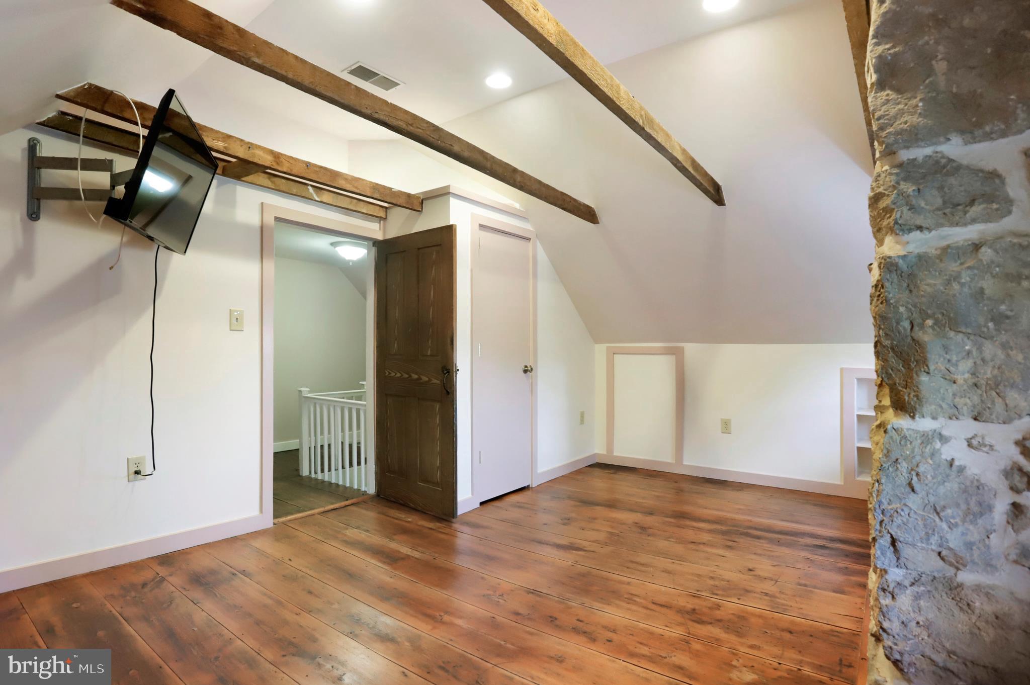 21175 San Mar Road Boonsboro, MD 21713 - Photo 28 of 99 Upper level 2 bedroom