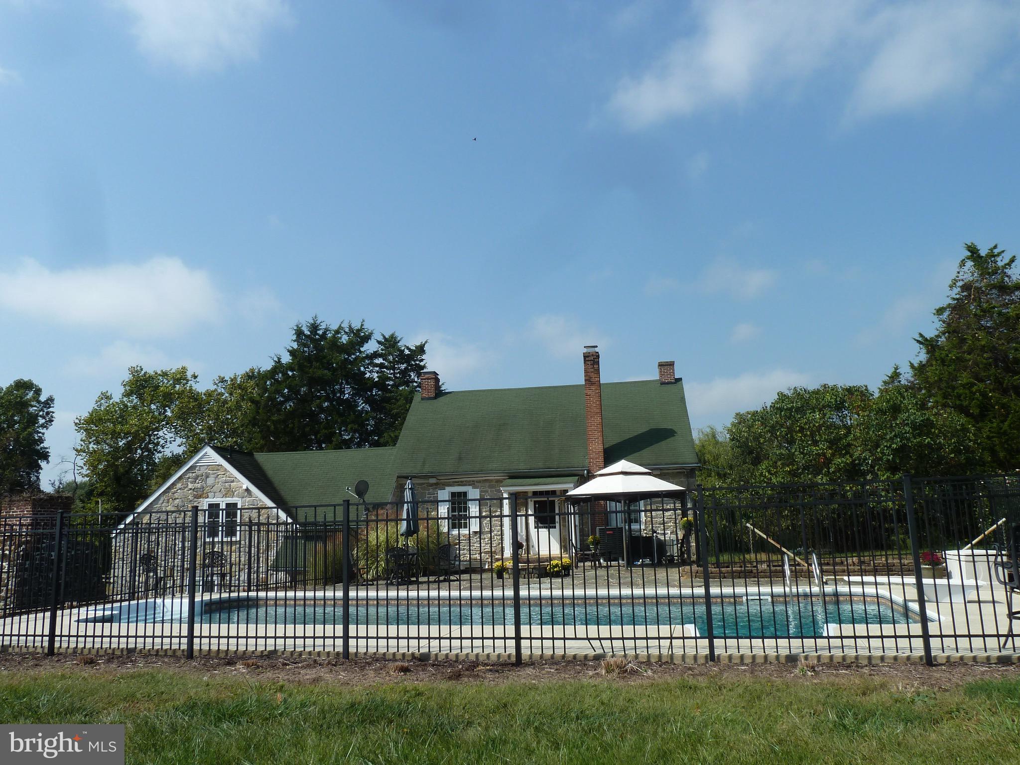 21175 San Mar Road Boonsboro, MD 21713 - Photo 33 of 99 Rear/pool