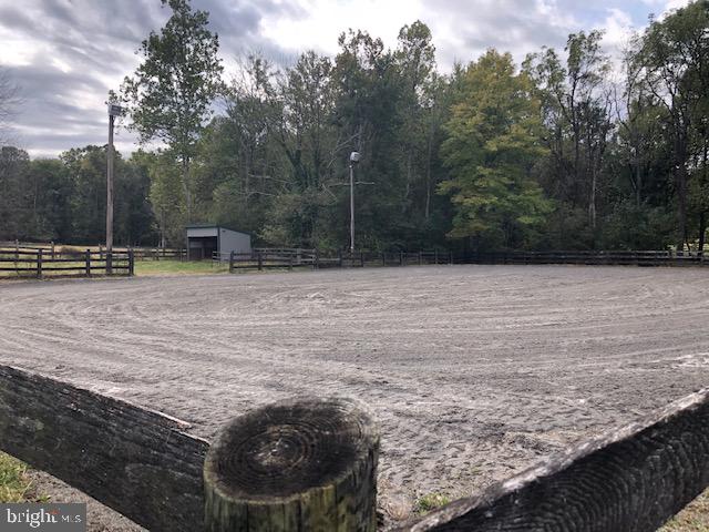 21175 San Mar Road Boonsboro, MD 21713 - Photo 58 of 99 Riding ring