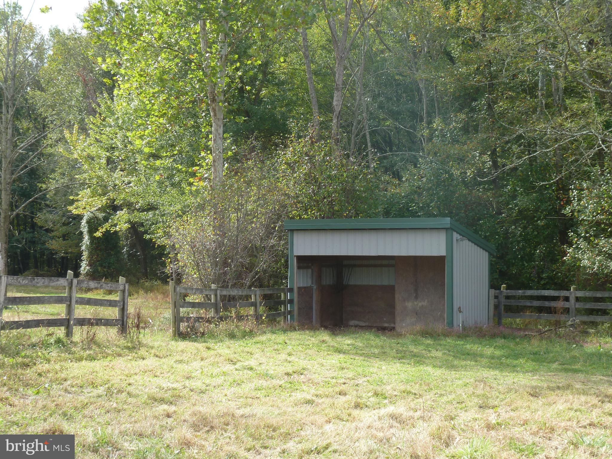 21175 San Mar Road Boonsboro, MD 21713 - Photo 60 of 99 Run-in shed