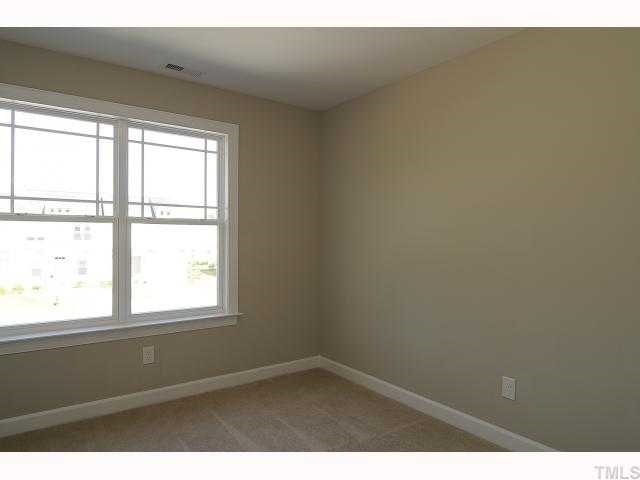 4815 Landover Vale Way Raleigh, NC 27616 - Photo 11 of 12 Gallery Image 11