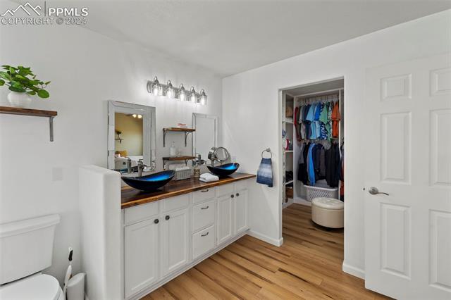 8205 Fort Smith Road Peyton, CO 80831 - Photo 22 of 49 Beautiful 5 piece master bathroom