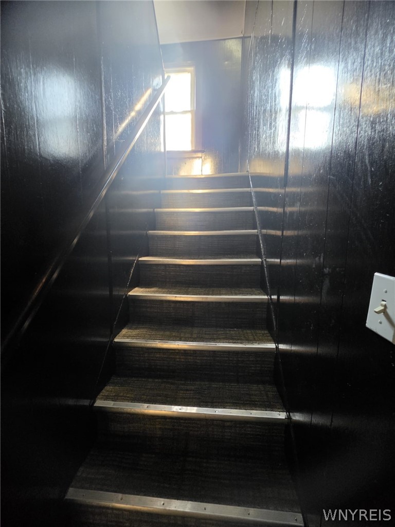 120 Shepard Street Buffalo, NY 14212 - Photo 13 of 19