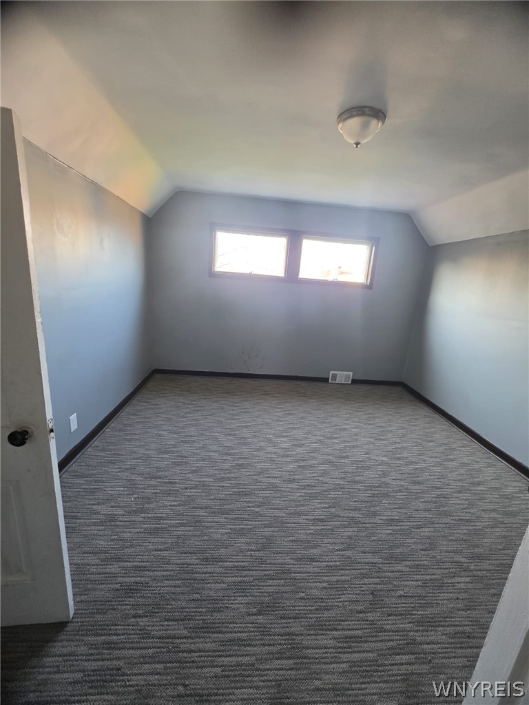 120 Shepard Street Buffalo, NY 14212 - Photo 15 of 19