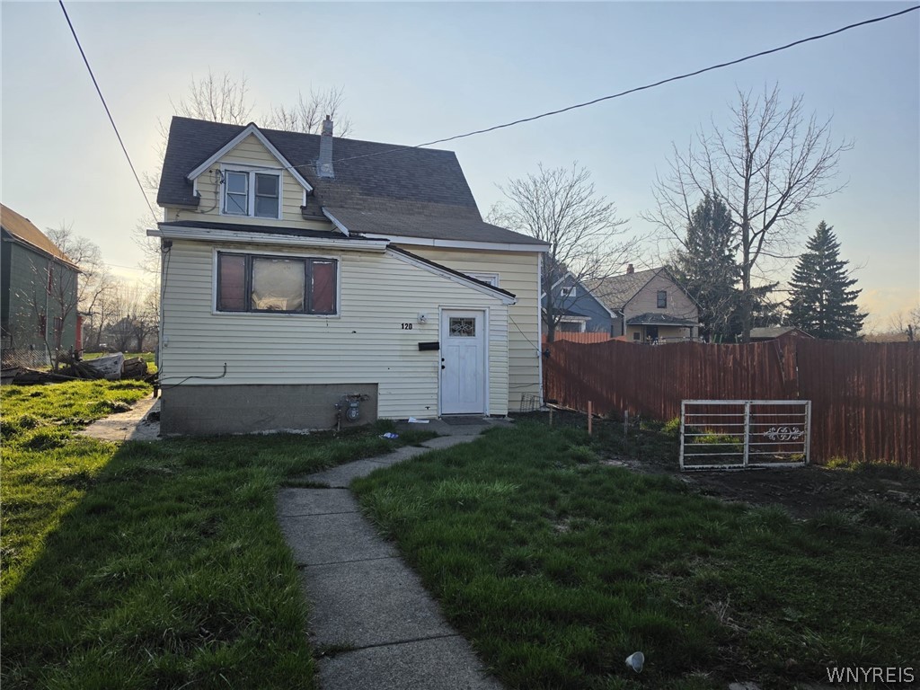 120 Shepard Street Buffalo, NY 14212 - Photo 2 of 19