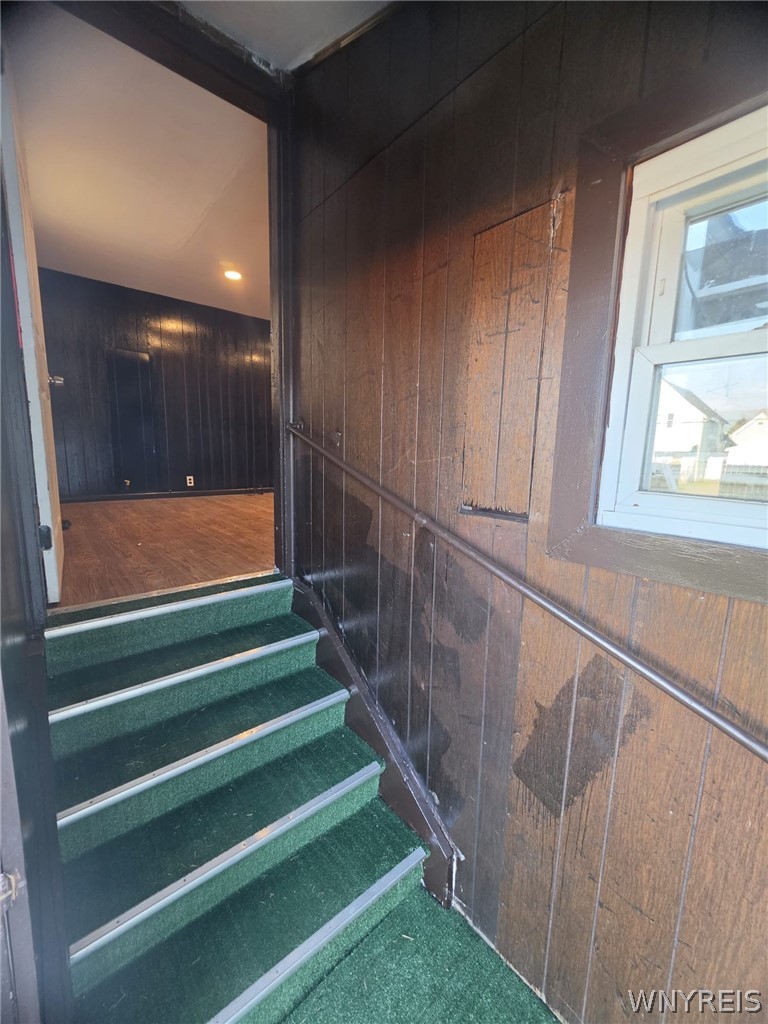 120 Shepard Street Buffalo, NY 14212 - Photo 4 of 19