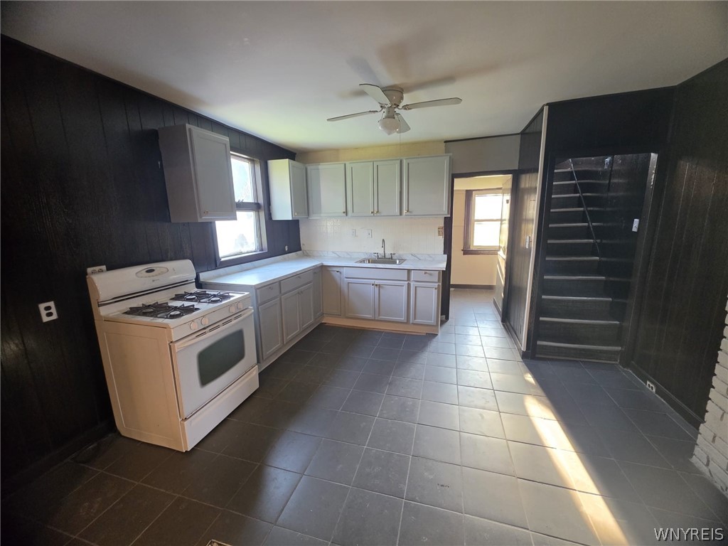 120 Shepard Street Buffalo, NY 14212 - Photo 6 of 19