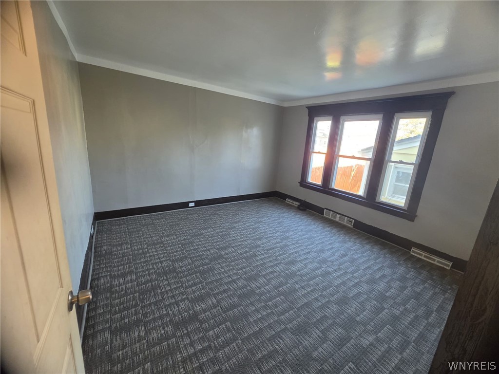 120 Shepard Street Buffalo, NY 14212 - Photo 7 of 19