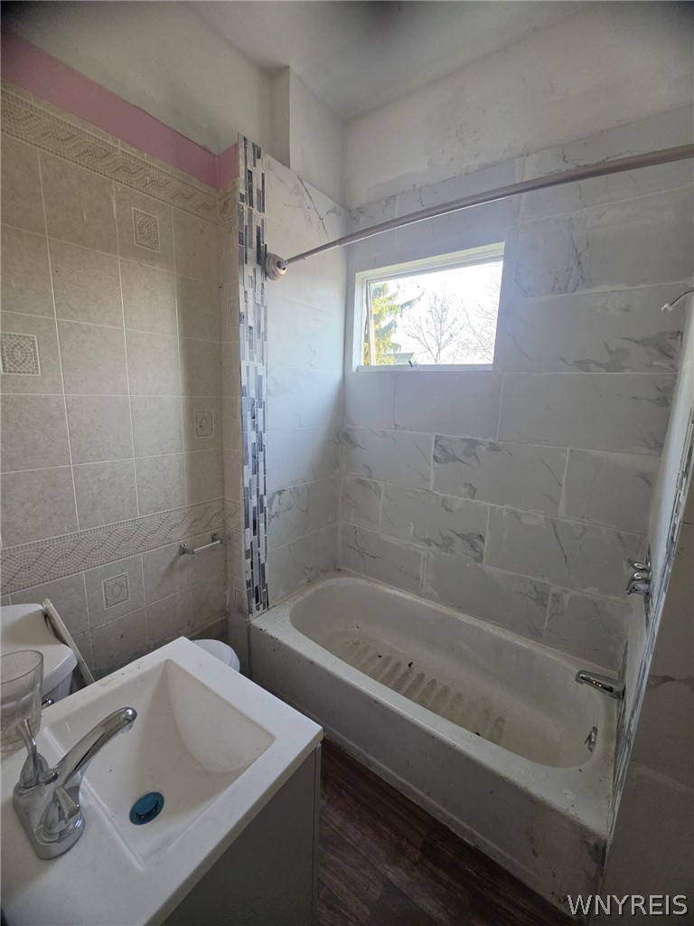 120 Shepard Street Buffalo, NY 14212 - Photo 9 of 19