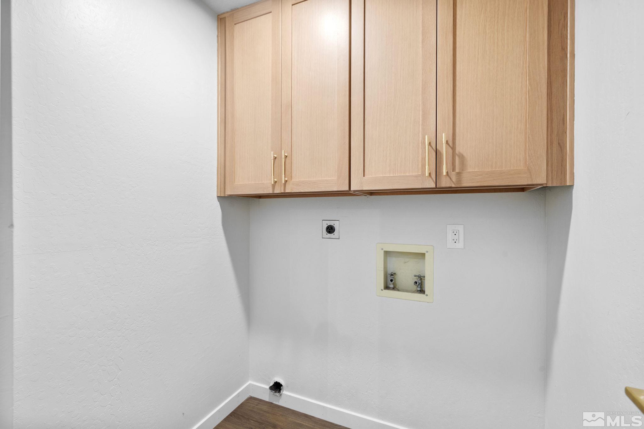 328 Lorraine Court Reno, NV 89509 - Photo 32 of 38 a view of door with cabinets