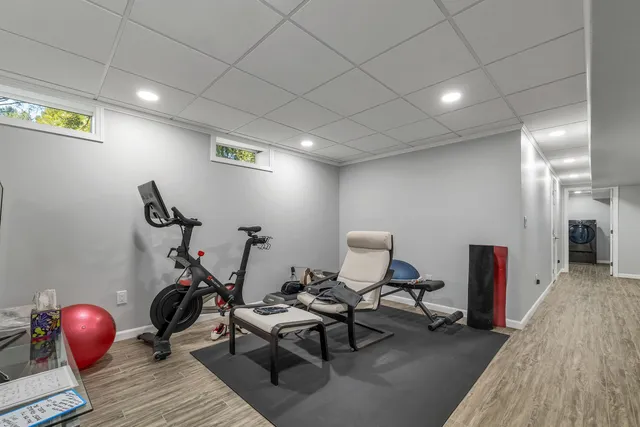 $825,000 | 84 Hawthorne Village Road, Nashua, NH 03062