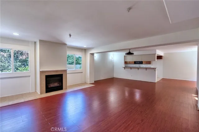 $928,000 | 1709 North Fair Oaks Avenue, Unit 118, Pasadena, CA 91103