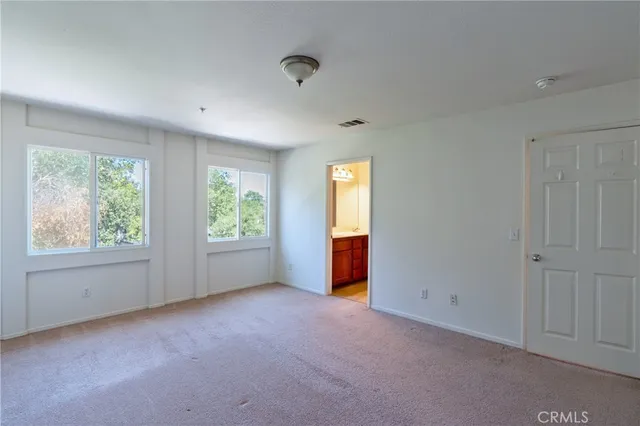 $928,000 | 1709 North Fair Oaks Avenue, Unit 118, Pasadena, CA 91103