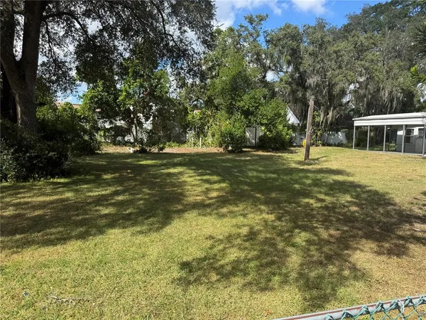 $125,000 | 9614 North Hartts Drive, Tampa, FL 33617