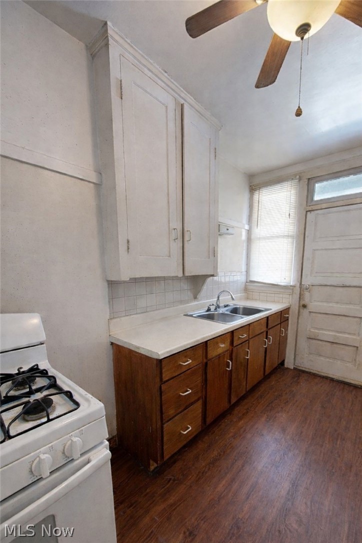 15951 Whitcomb Road Cleveland, OH 44110 - Photo 7 of 26 Unit 1