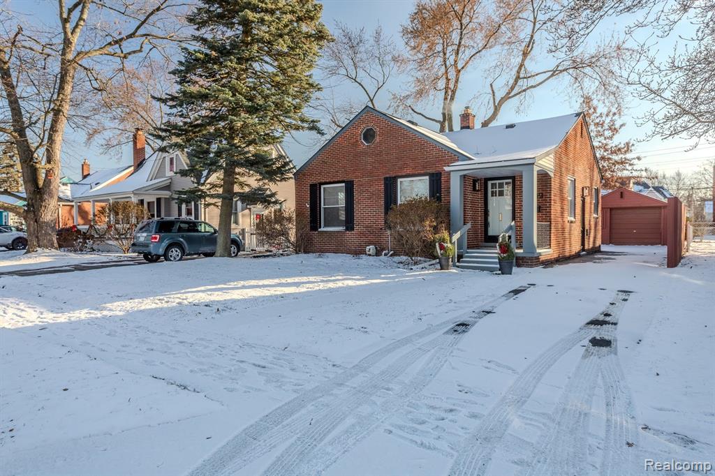 1609 Columbia Road Berkley, MI 48072 - Photo 2 of 28 Gallery Image 2