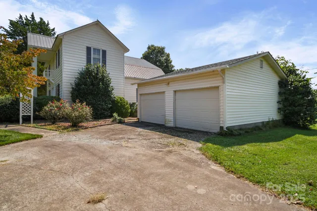 $499,000 | 110 Sprinkle Road, Statesville, NC 28625