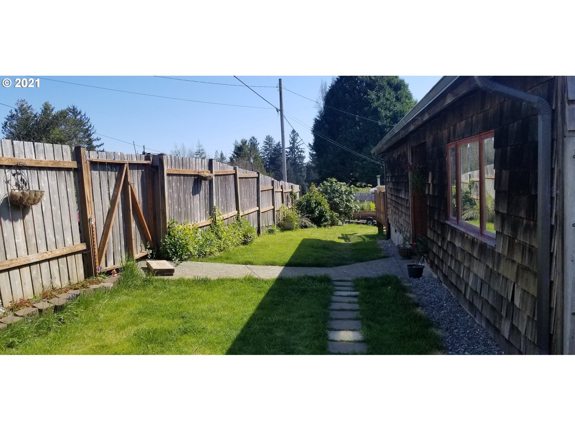 63480 Flanagan Road Coos Bay, OR 97420 - Photo 25 of 32 Gallery Image 25