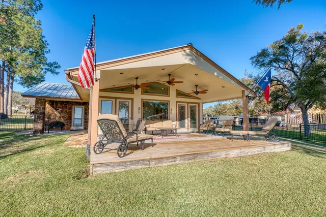 $975,000 | 316 Skyline Drive, Sunrise Beach, TX 78643