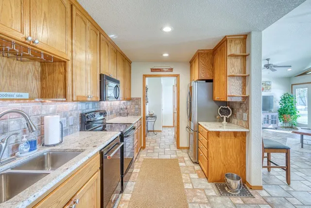 $975,000 | 316 Skyline Drive, Sunrise Beach, TX 78643